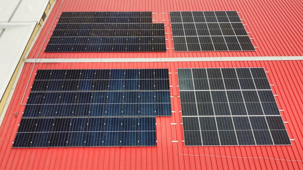 Sistem fotovoltaic 30 kWp montat la Timișoara, județul Timiș
